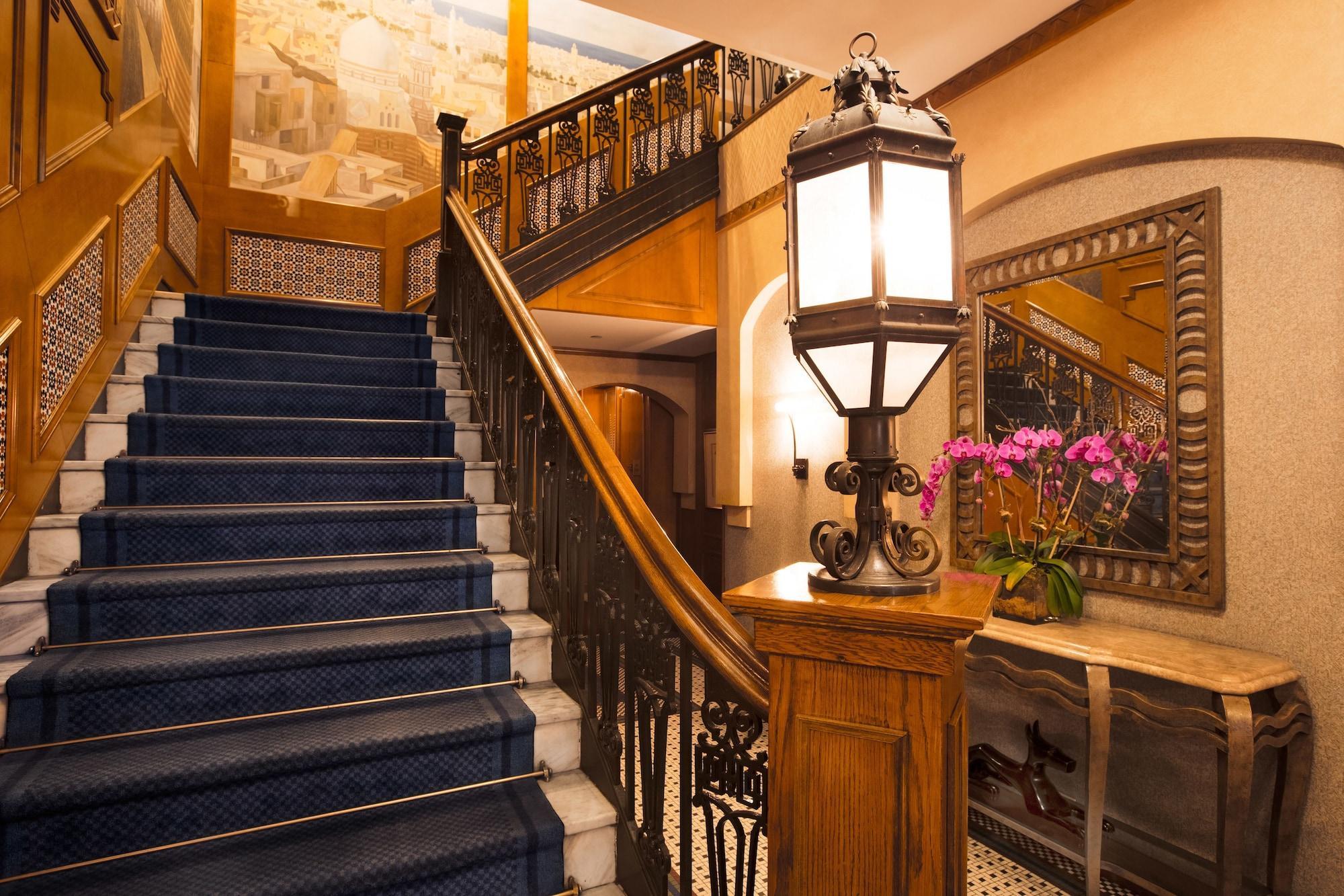 Casablanca By Library Collection Hotel New York