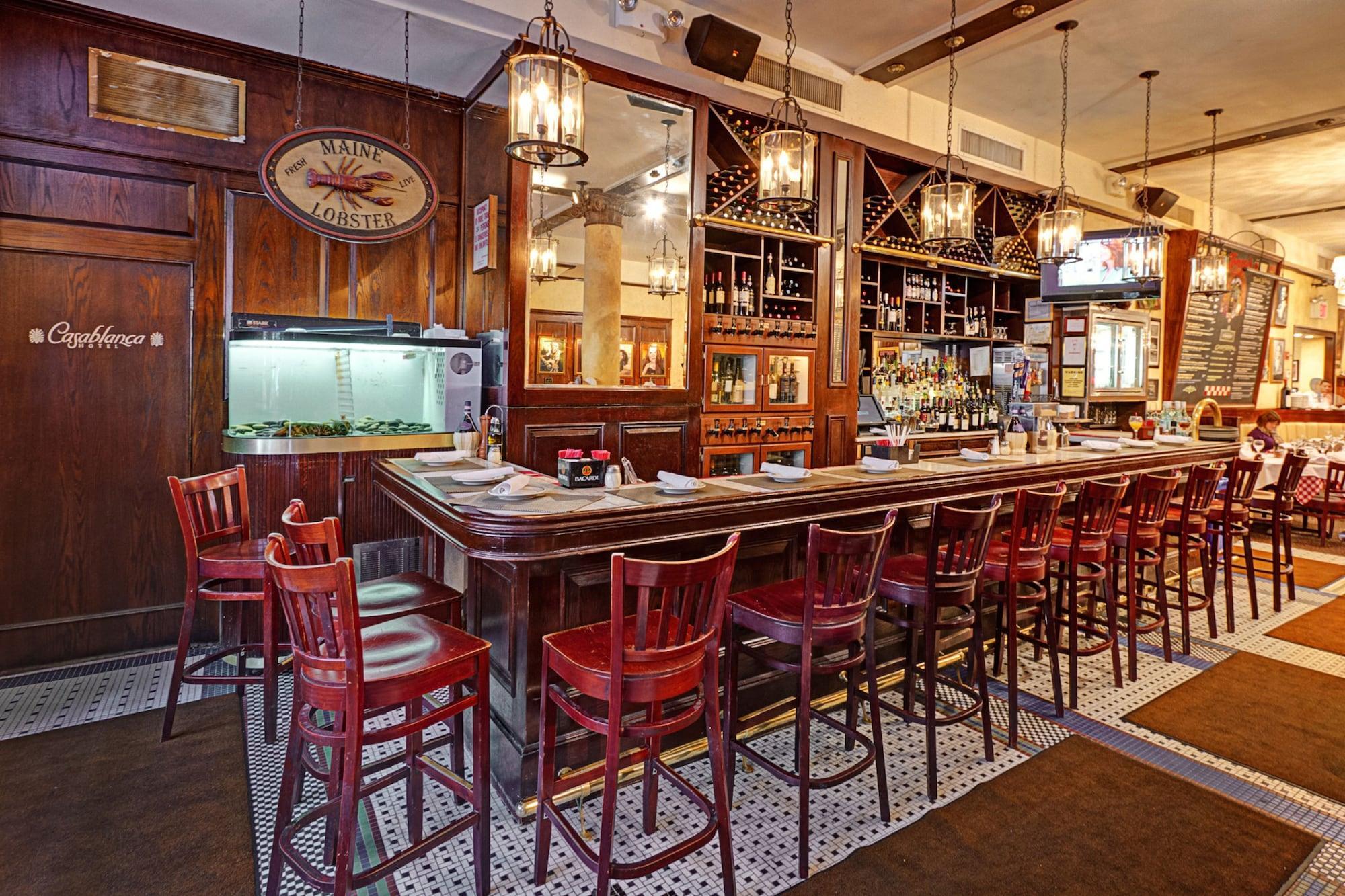 Hotel Casablanca By Library Collection New York