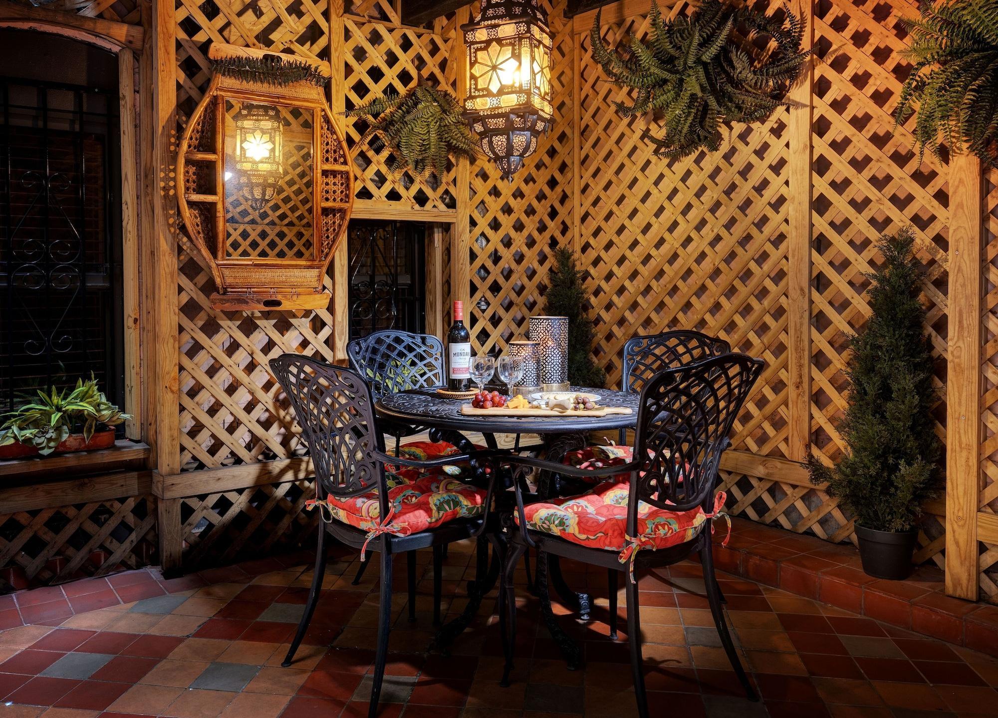 Hotel Casablanca By Library Collection 4*
