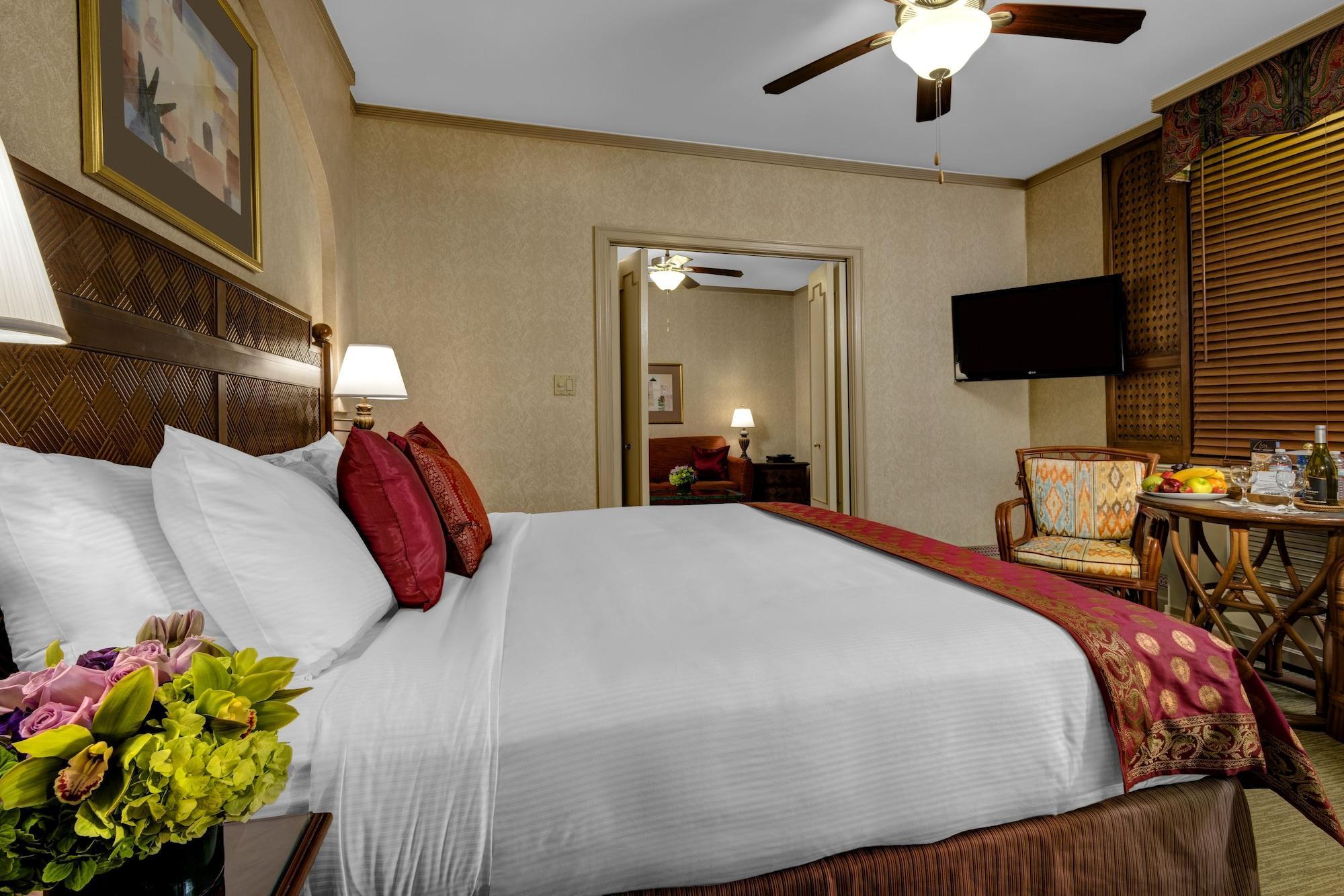 Casablanca By Library Collection Hotel 4*
