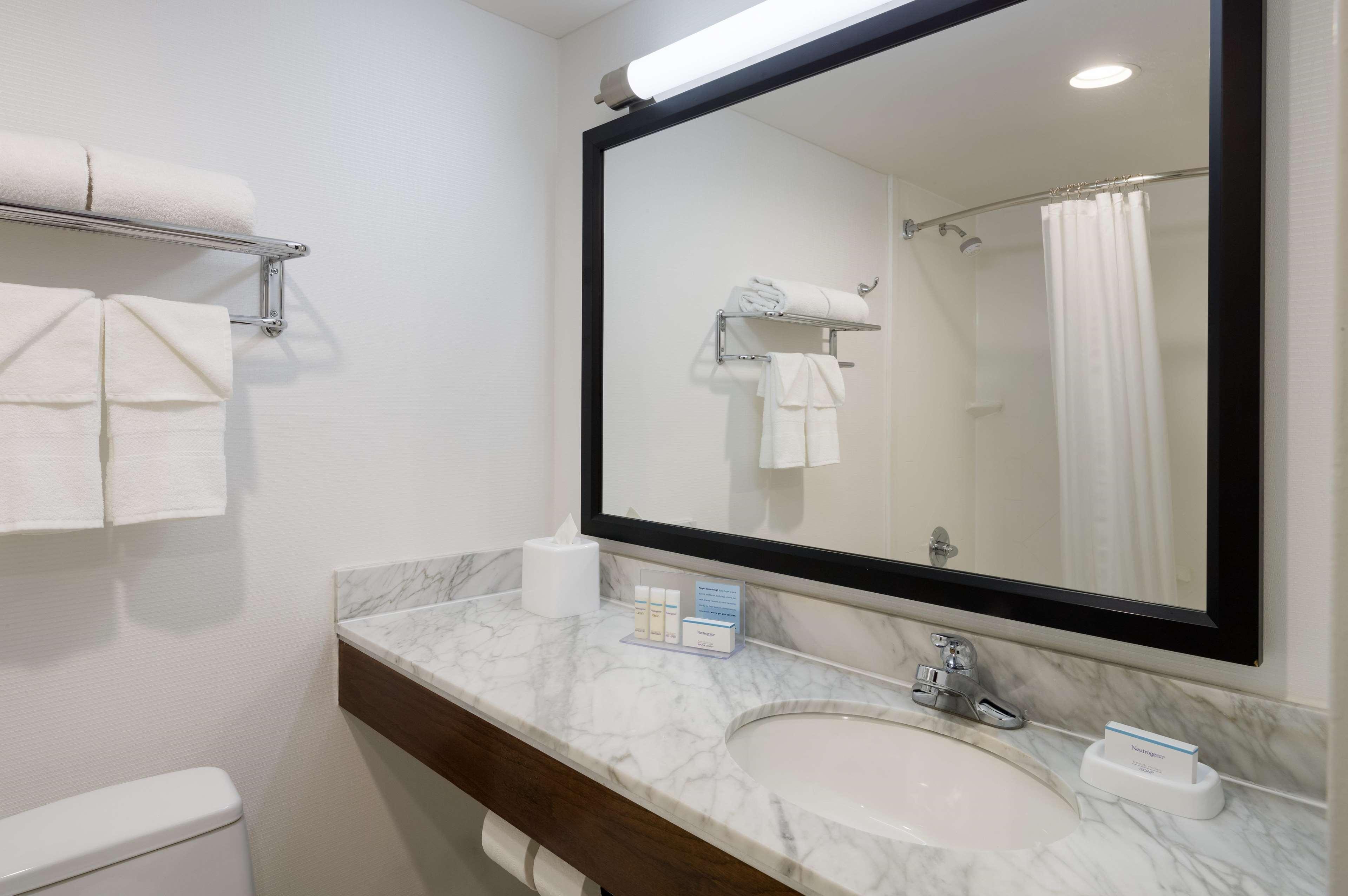 Hotel Hampton Seaport Financial District New York