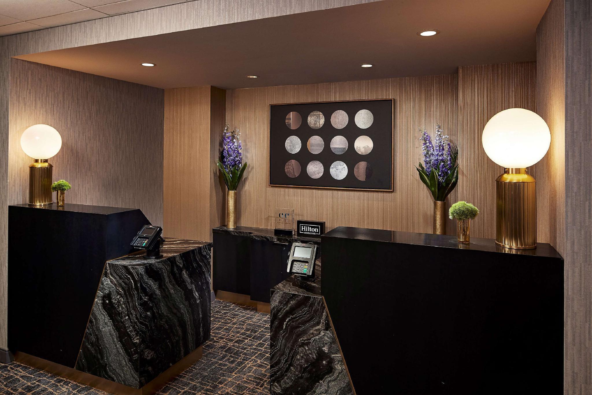 Hilton Midtown 4*