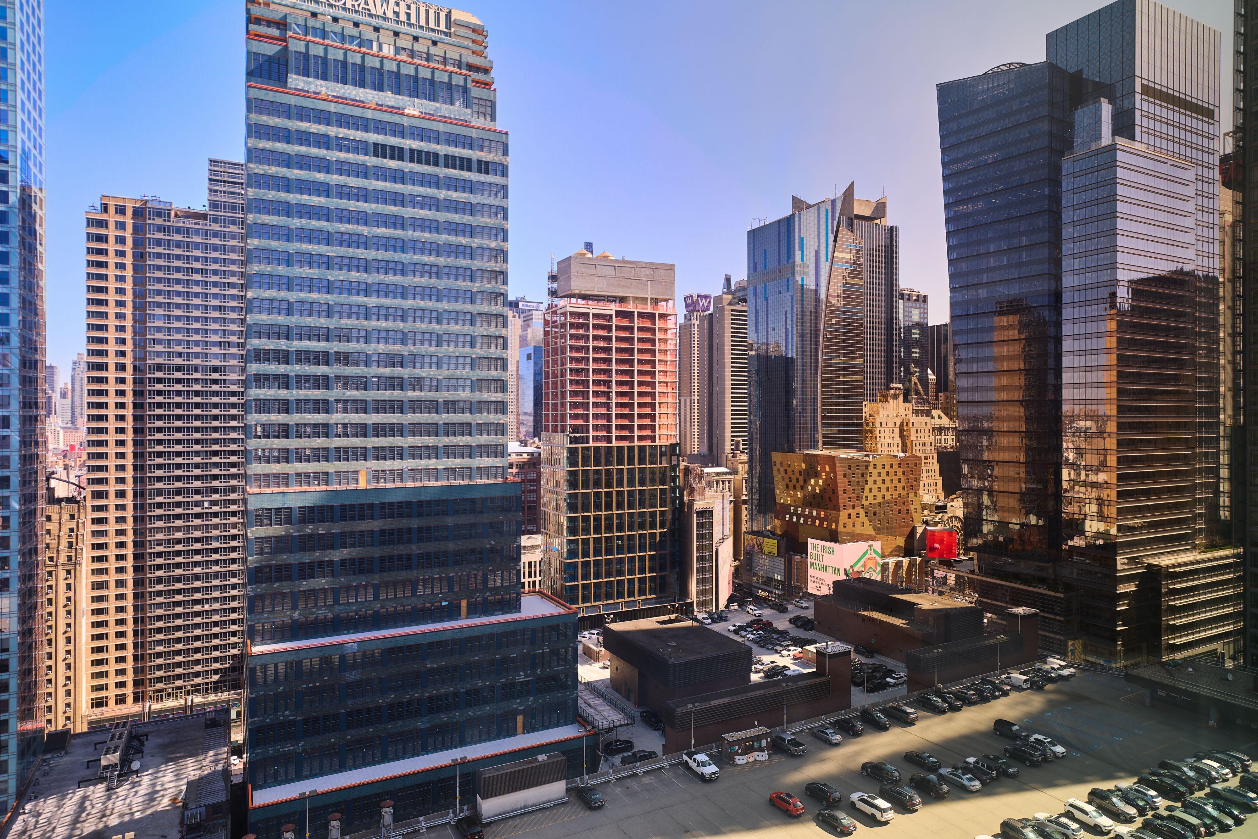 Hotel Delta By Marriott Times Square 4*