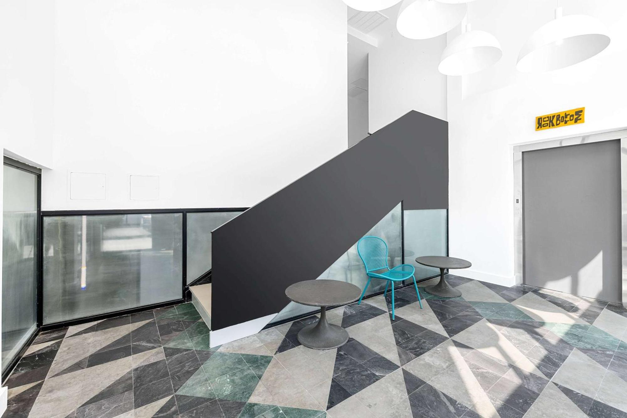 Nova Brooklyn Hotel 3*