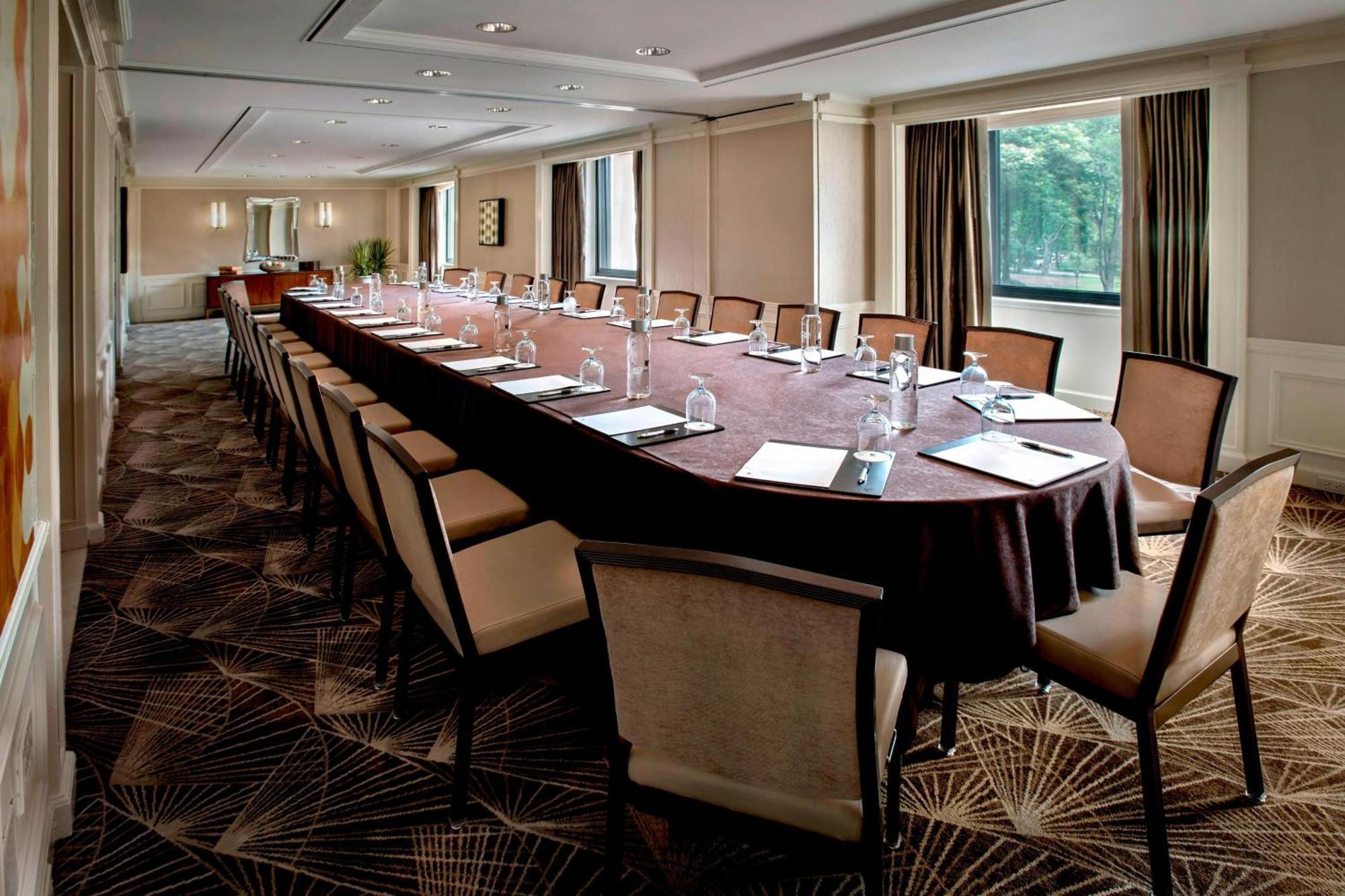 Jw Marriott Essex House