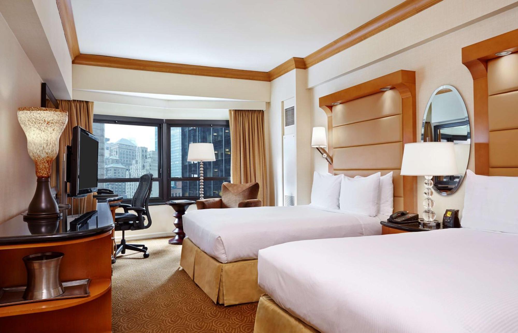 Hilton Midtown 4*