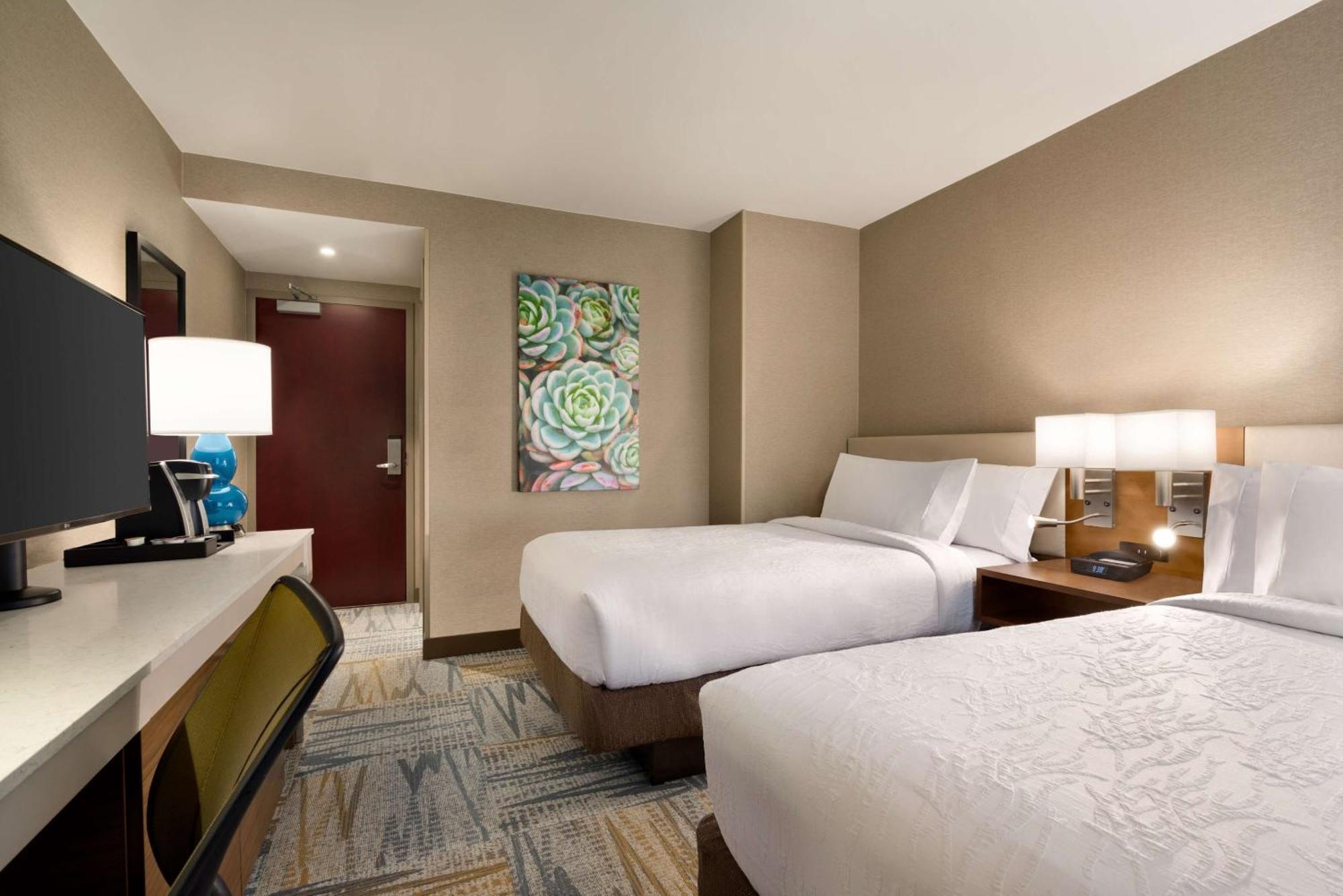 Hilton Garden Times Square South Hotel New York