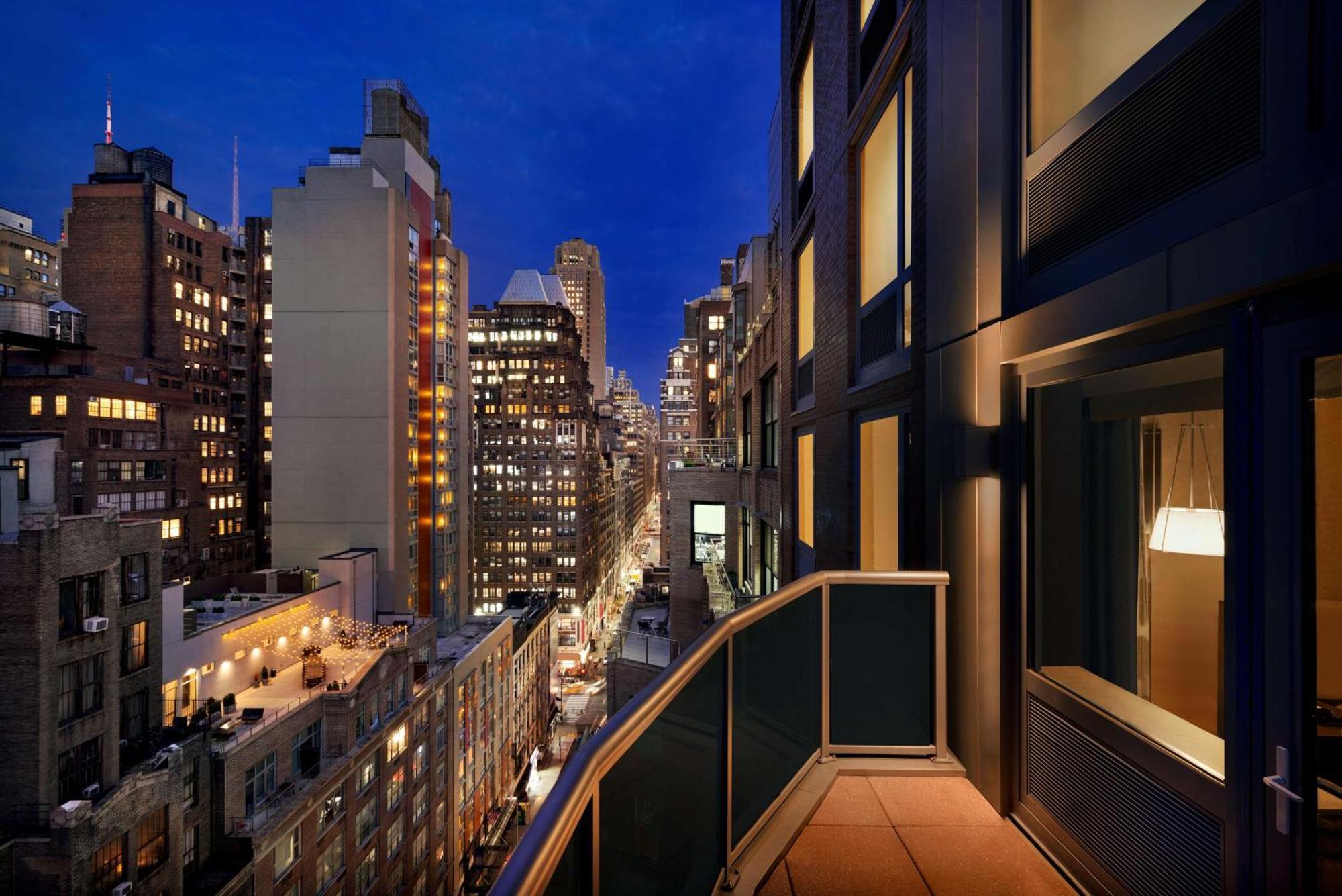 Hotel Hilton Garden Times Square South 3*