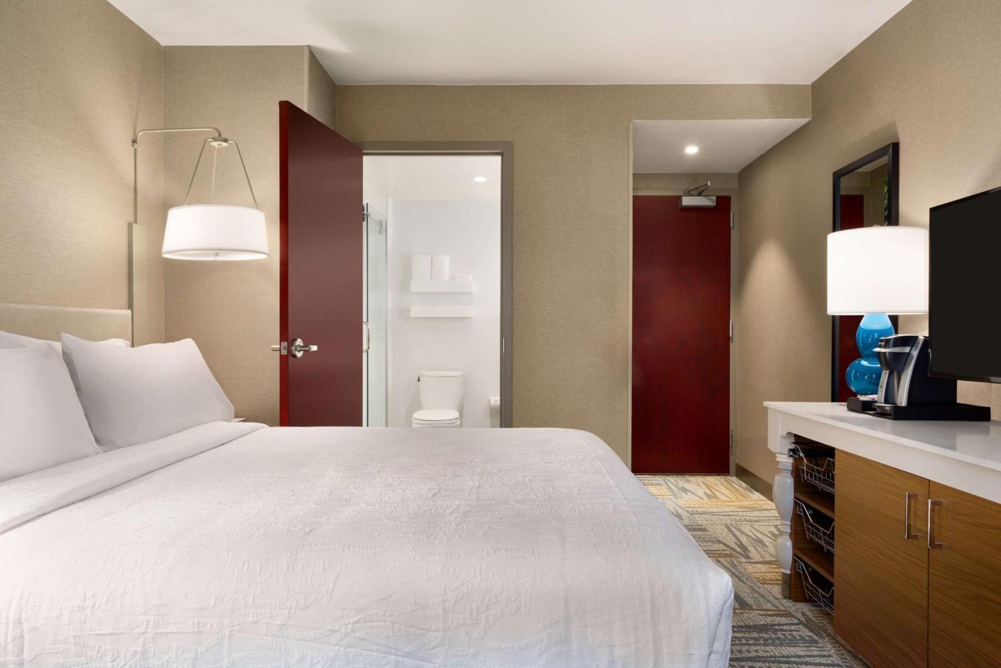 Hilton Garden Times Square South 3* New York