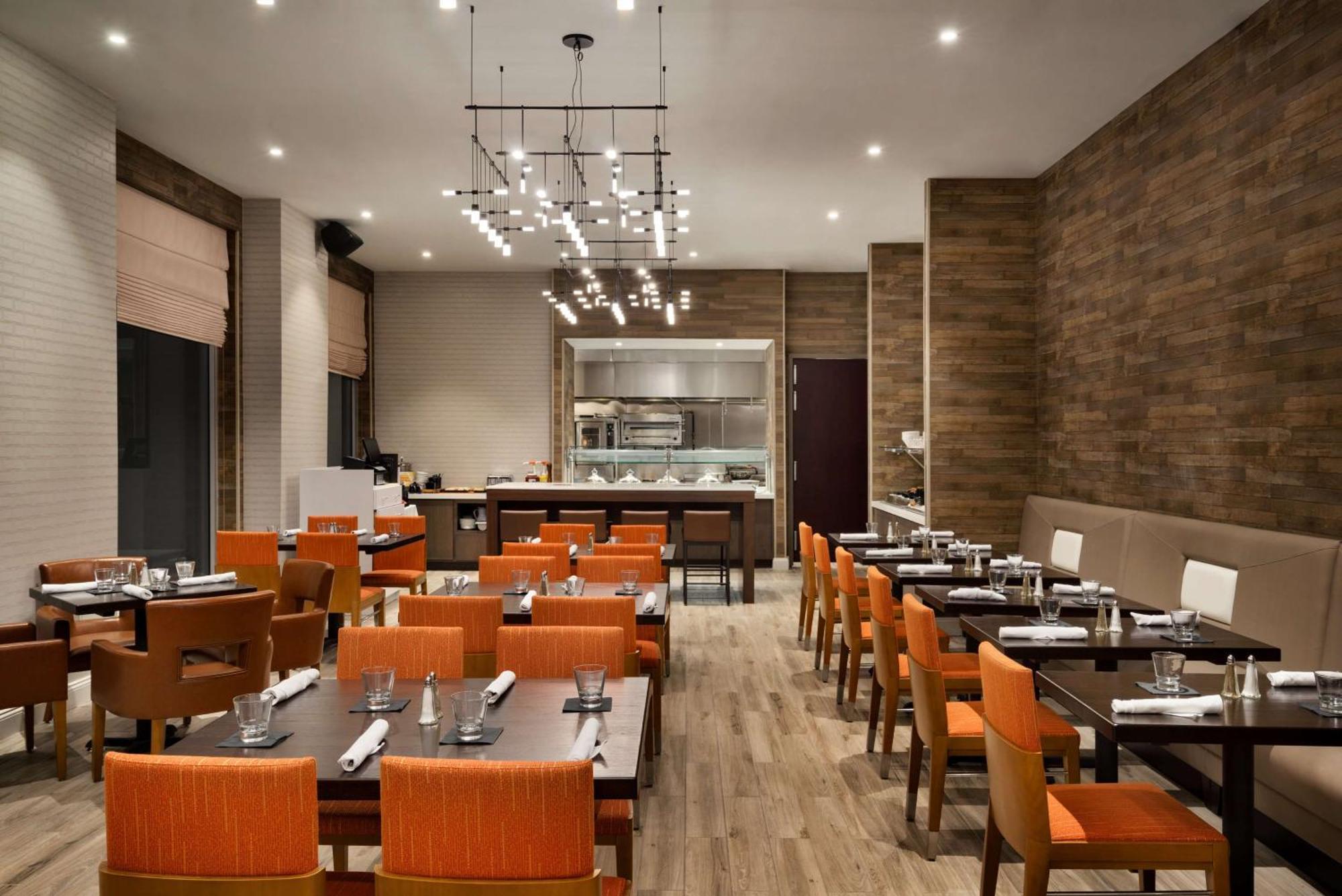 Hilton Garden Times Square South New York