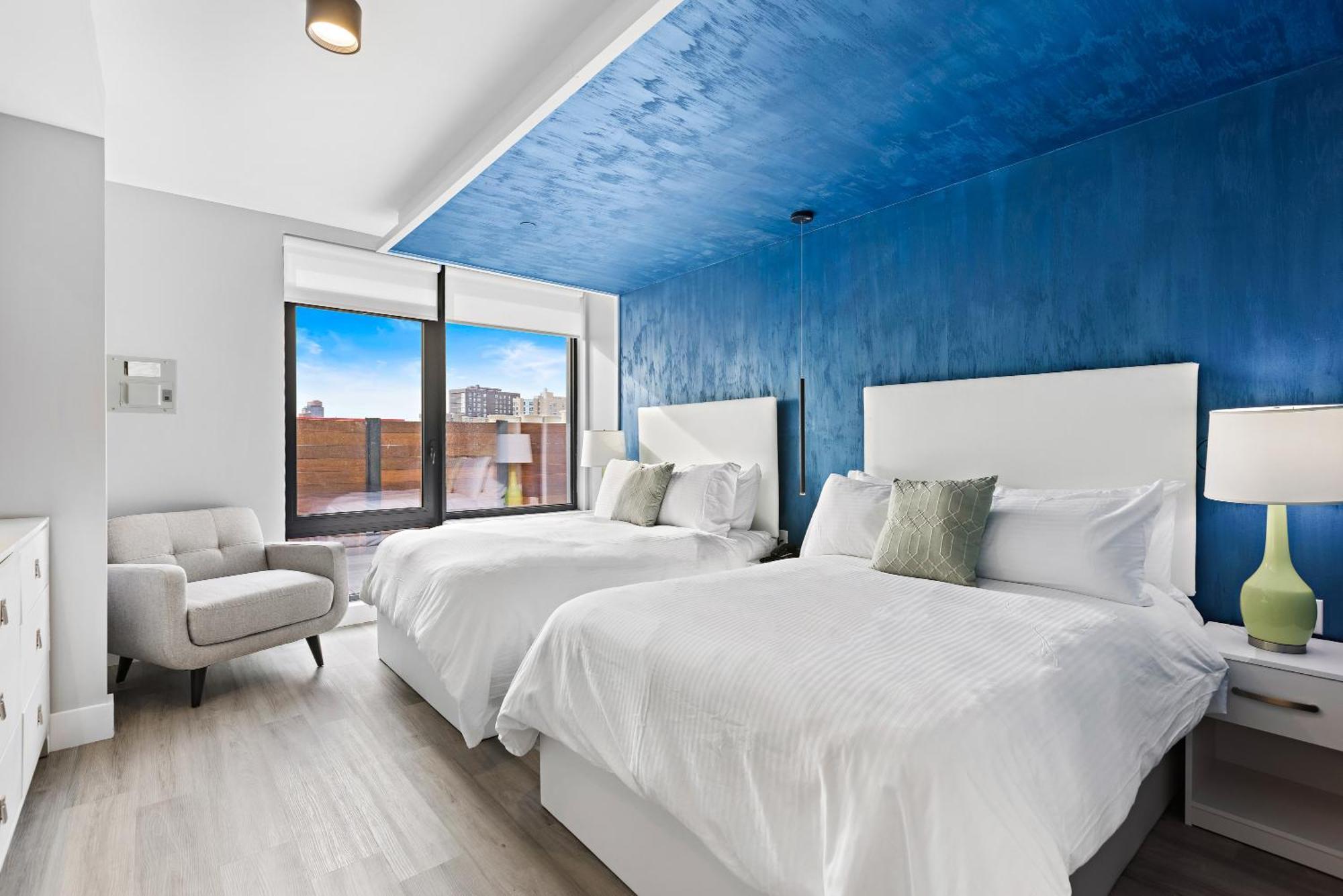 Global Luxury At The Arches 4*