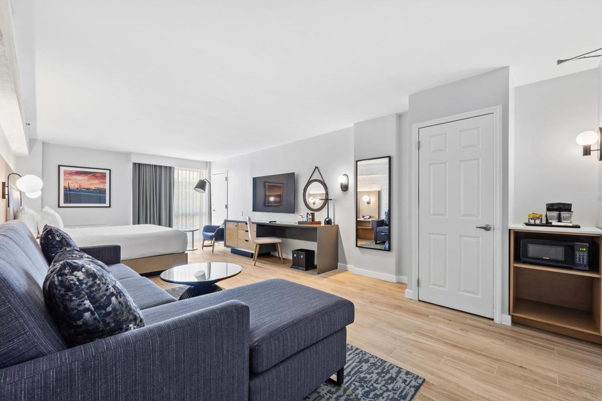Radisson Jfk Airport Hotel 3*