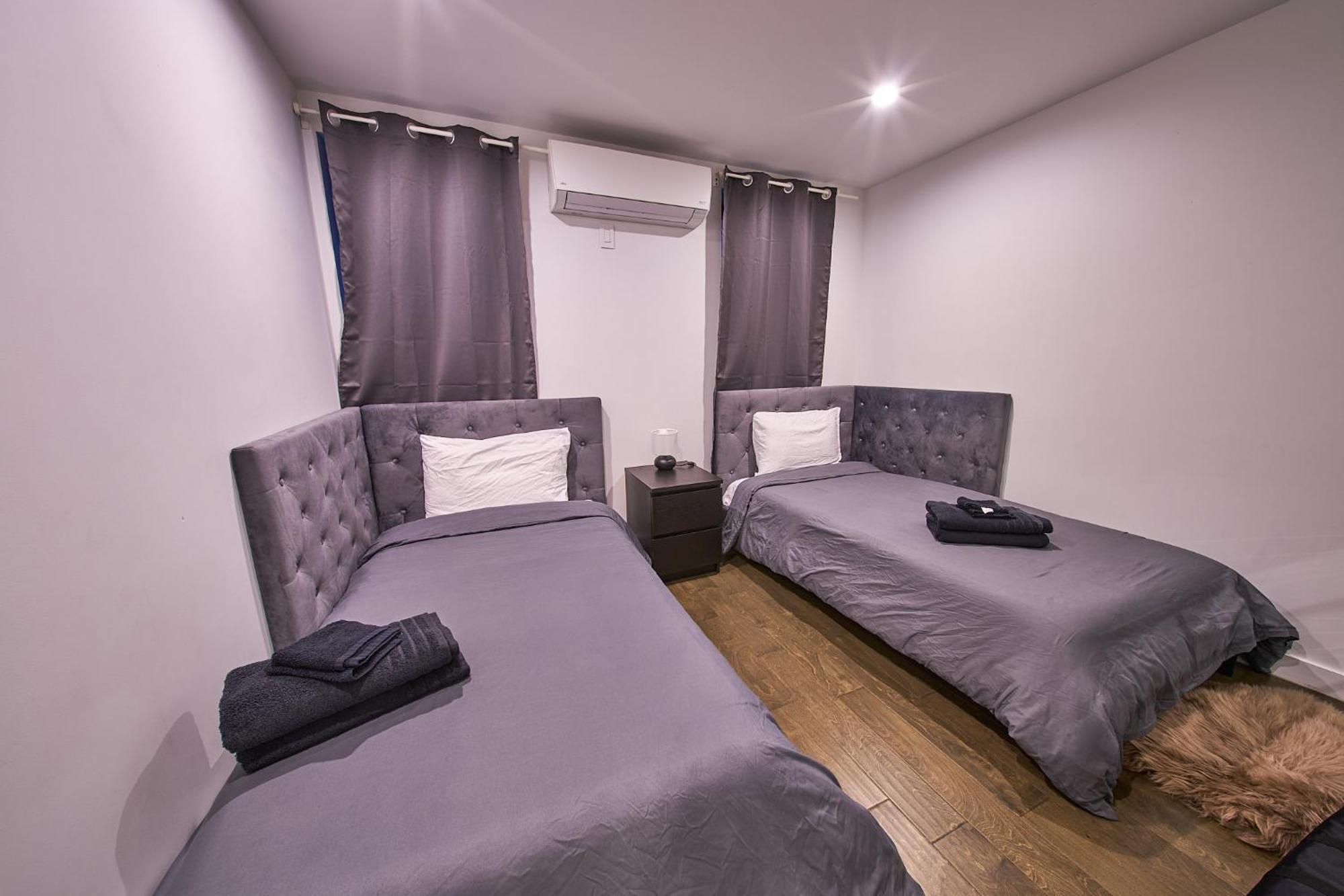 Modern 2 Bedroom Retreat In Downtown Manhattan Apartment New York