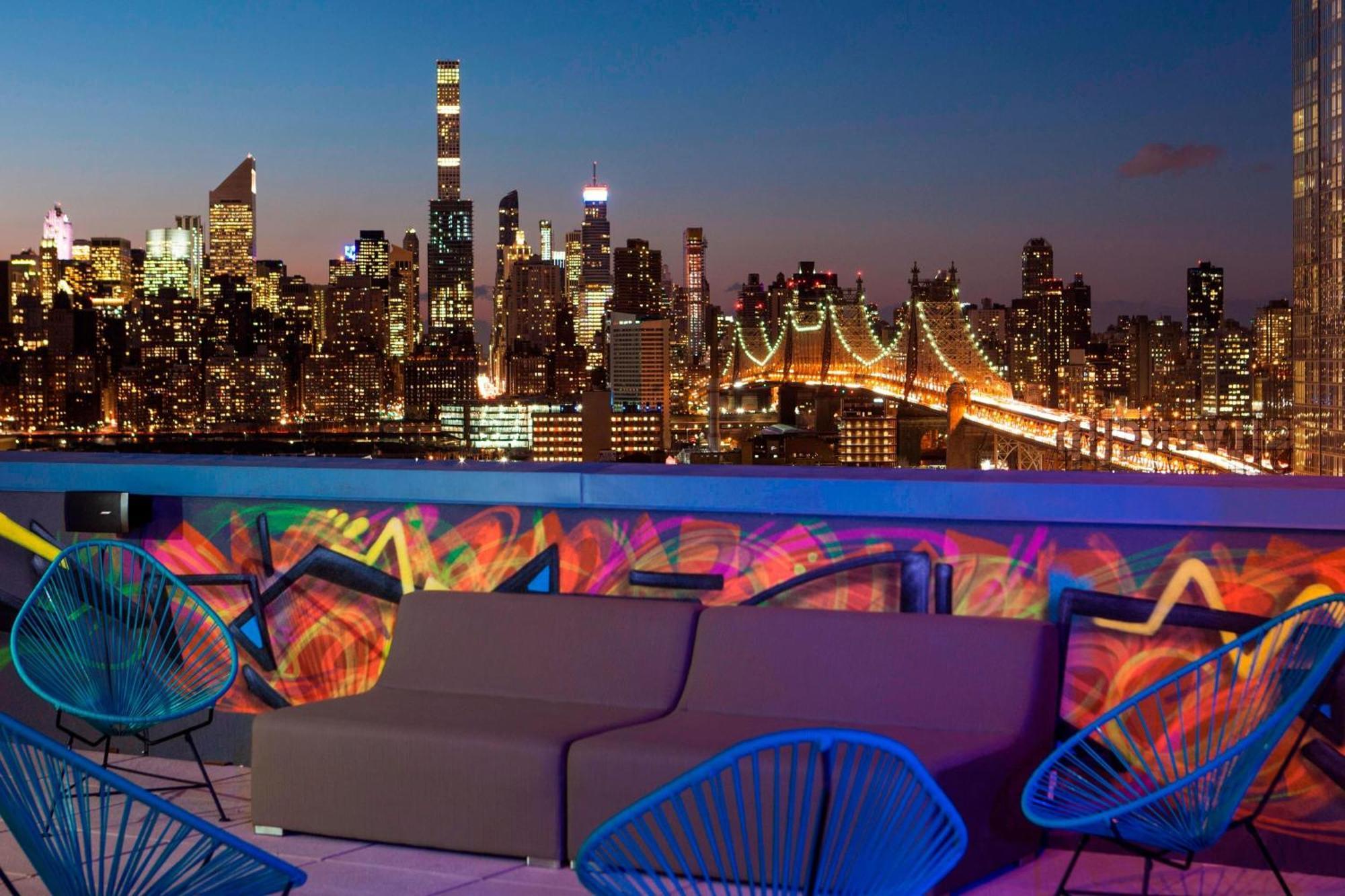 Aloft Long Island City-Manhattan View Hotel