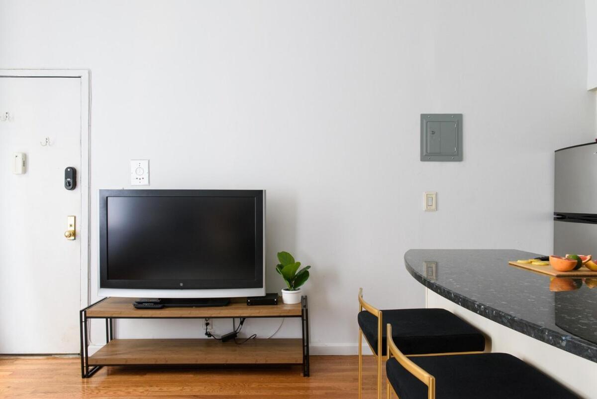 Apartment 26-2b Gramercy Large 1br Wd In Unit Courtyard