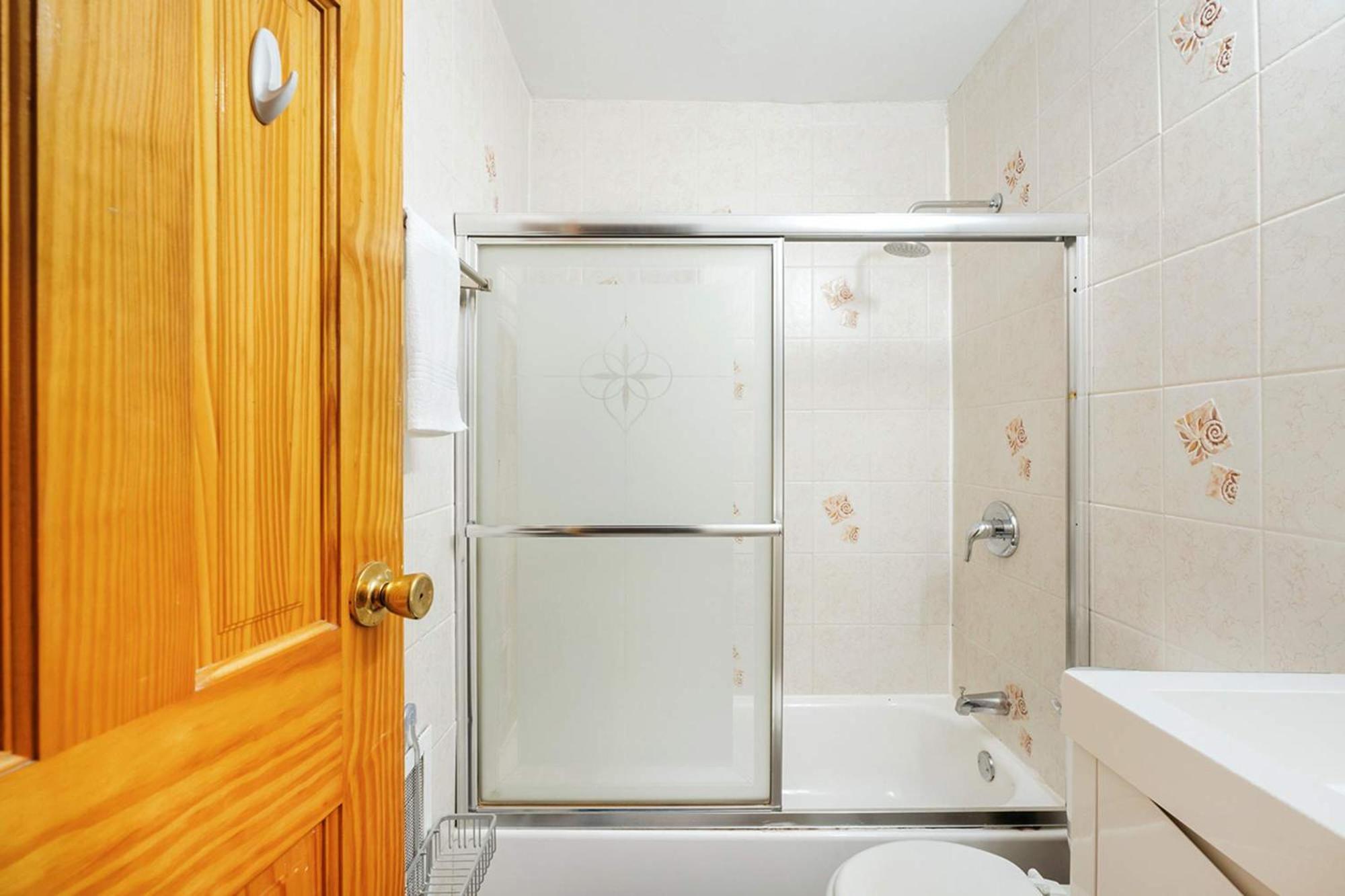 26-3a Gramercy W&d Outdoor Courtyard * New York