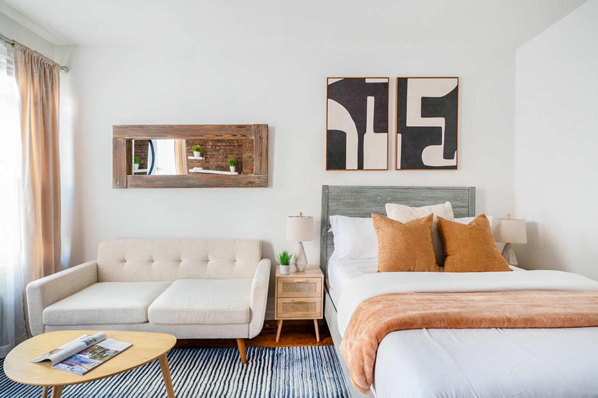 26-3a Gramercy W&d Outdoor Courtyard Apartment