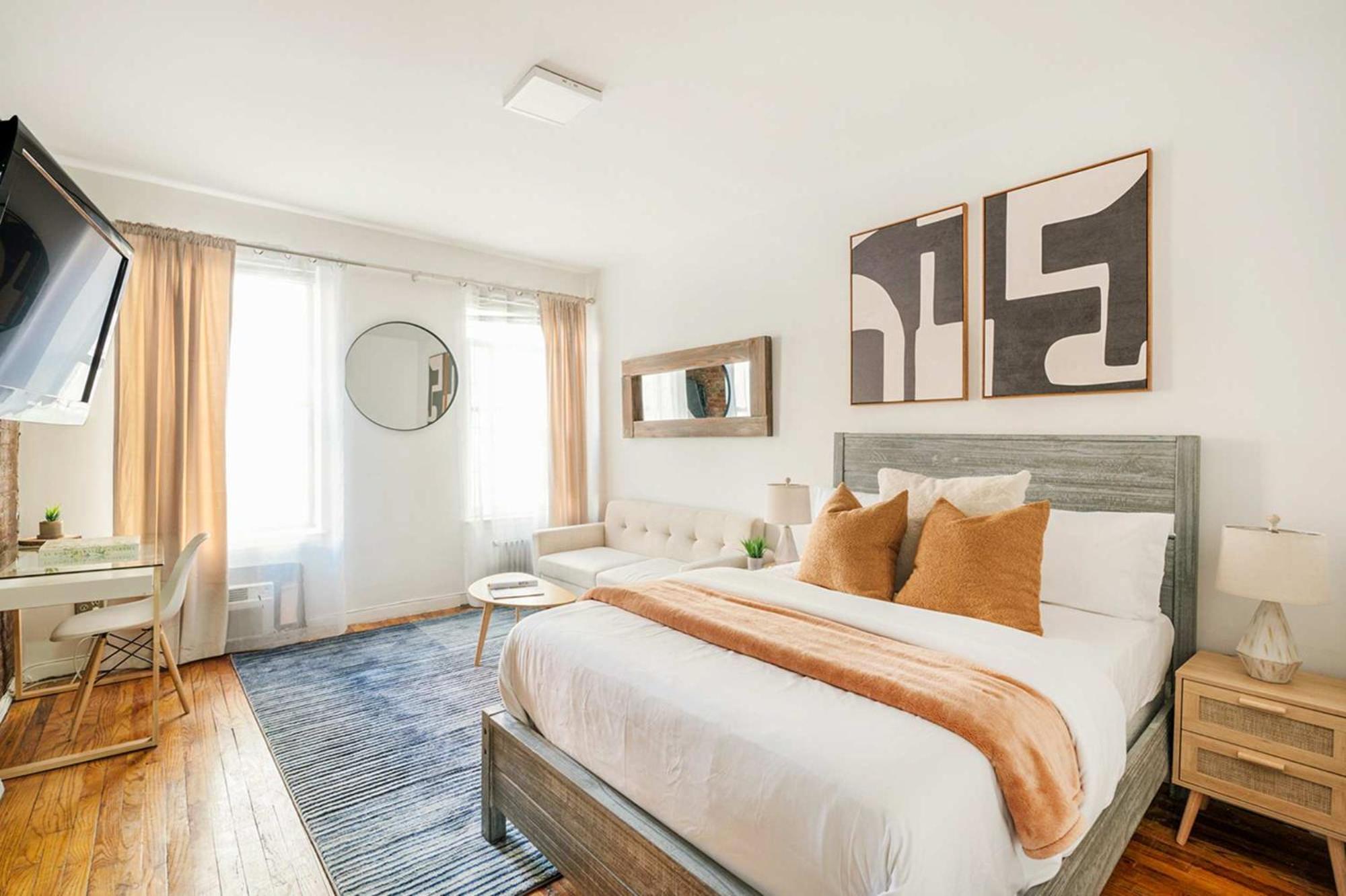 Apartment 26-3a Gramercy W&d Outdoor Courtyard
