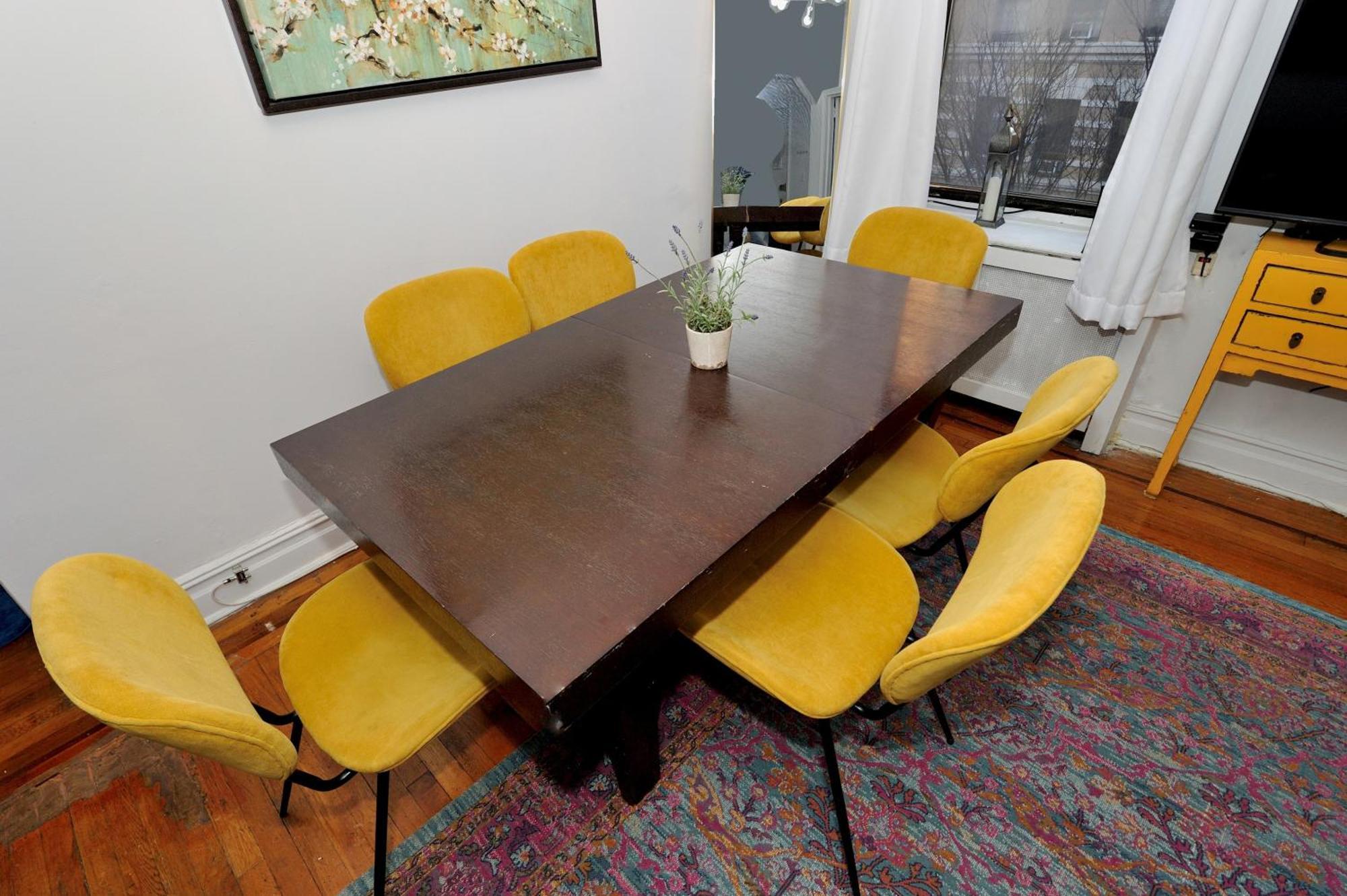 Midtown West Furnished 3 Bedroom New York