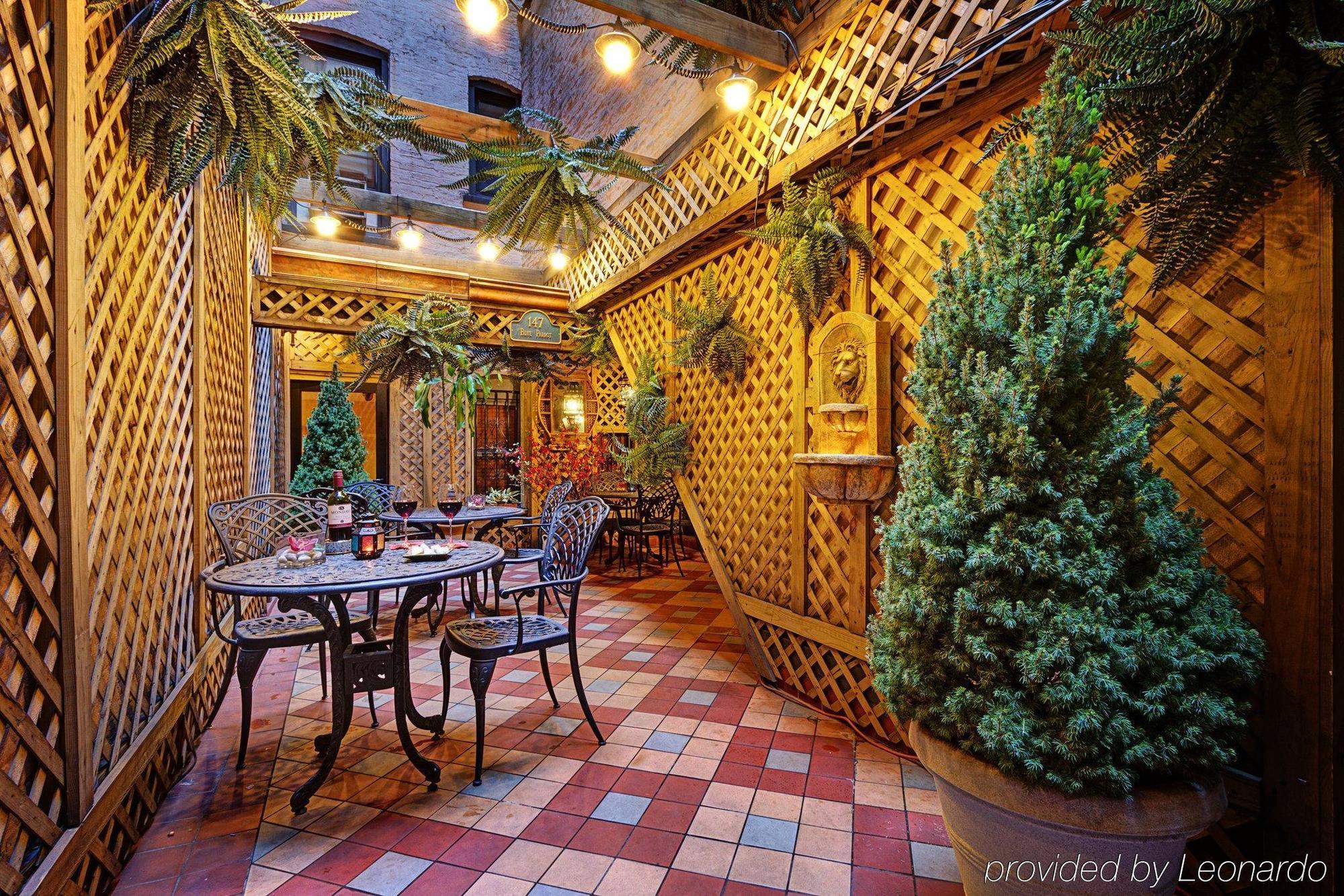 Hotel Casablanca By Library Collection 4*