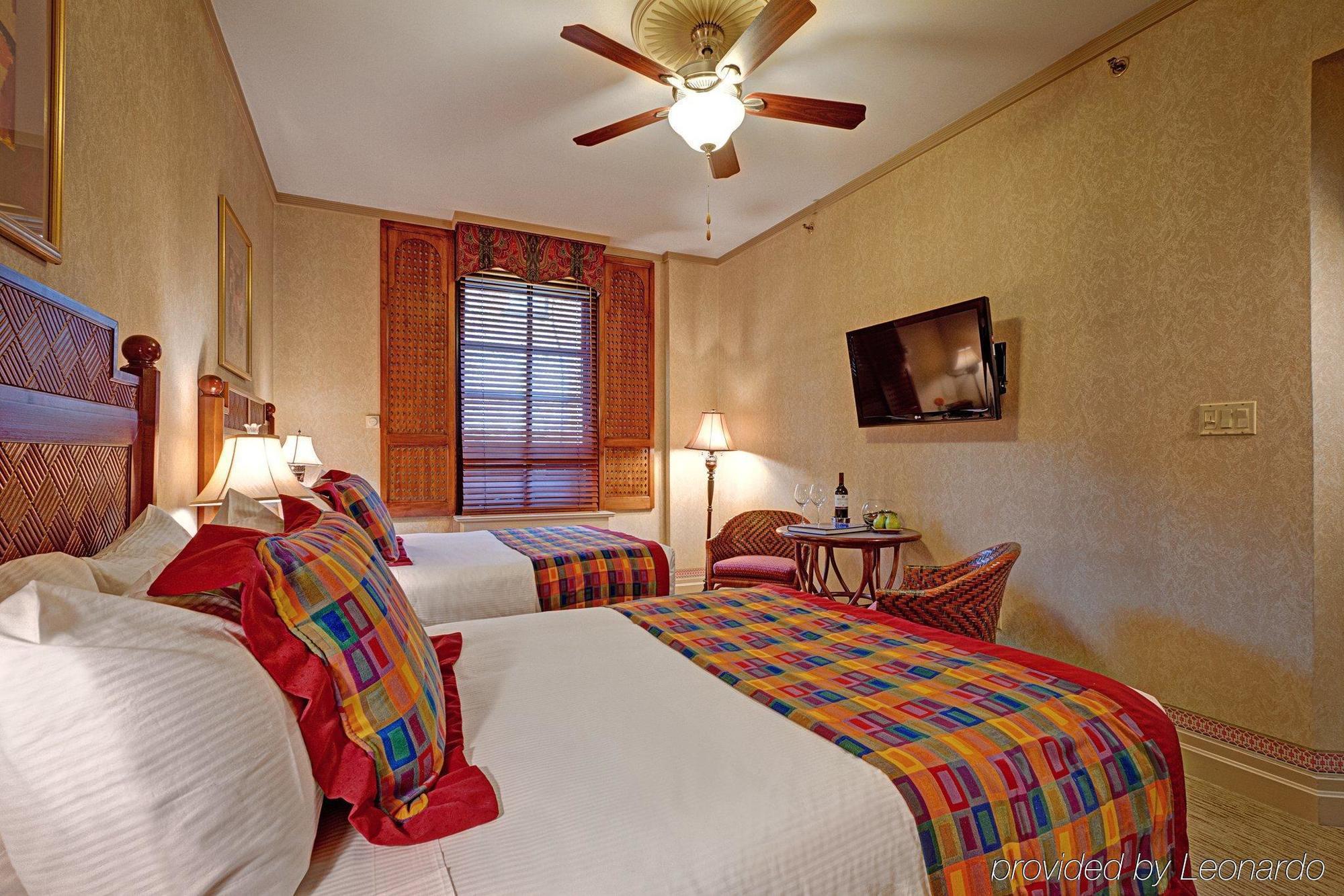 Casablanca By Library Collection 4*