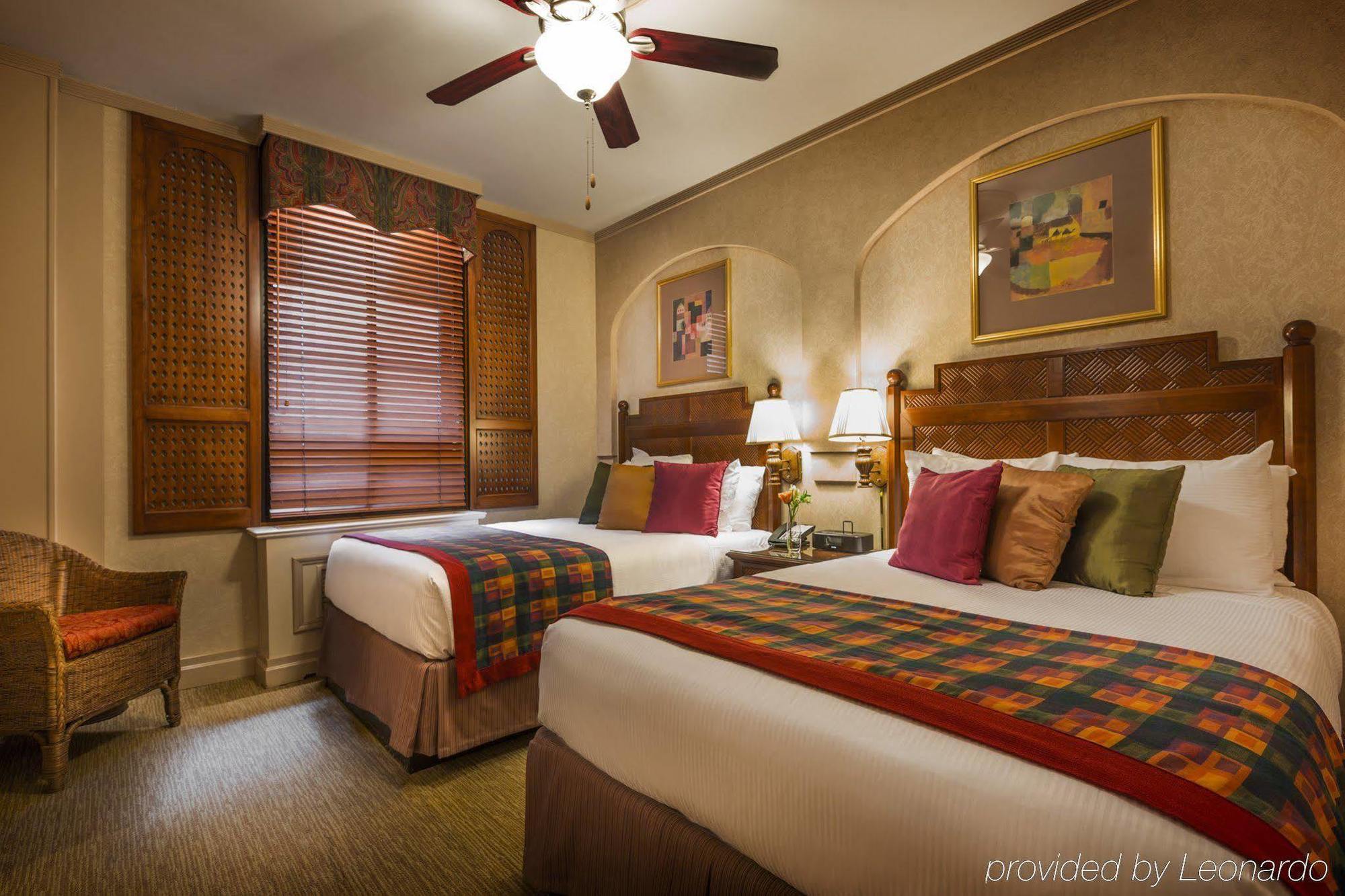 Hotel Casablanca By Library Collection 4*