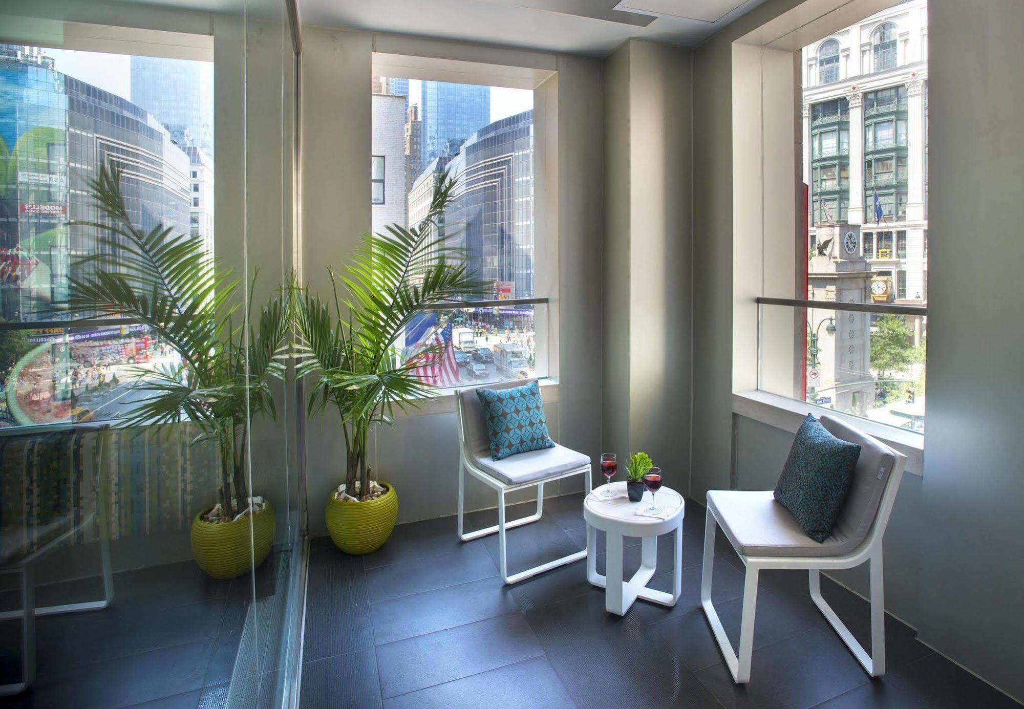 Courtyard By Marriott Manhattan/herald Square 4*