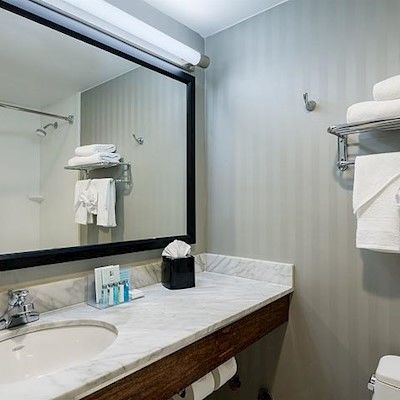 Hampton Seaport Financial District 3*
