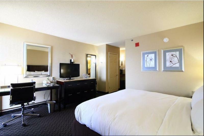Radisson Jfk Airport 3*
