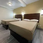 Hotel 369 Brooklyn