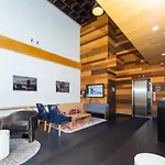 Orchard Street Hotel