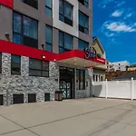 Sleep Inn Brooklyn - Sheepshead Bay