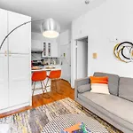 Welcome To “Sunny Park Slope Retreat”!