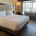 Holiday Inn Express Long Island City E - New York By Ihg