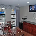 Sumner Hotel