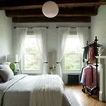 Arlington Place Bed & Breakfast
