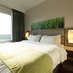 Wyndham Garden Fresh Meadows Flushing