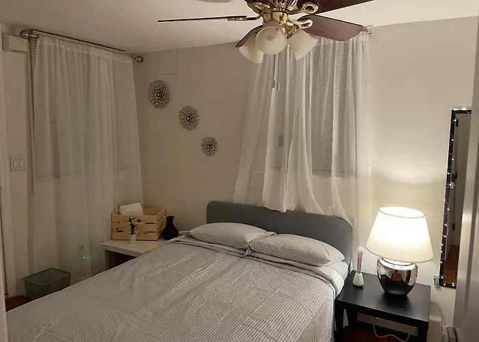 Lovely And Comfort 10 Min Lga,20 Min Manhattan