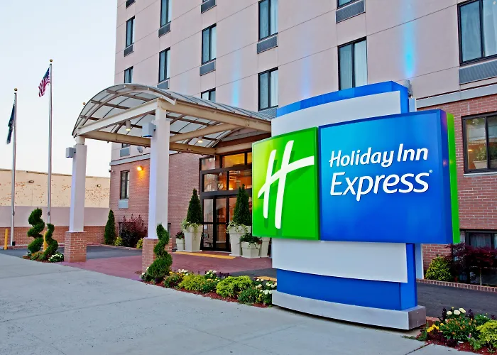 Holiday Inn Express Brooklyn, An Ihg Hotel