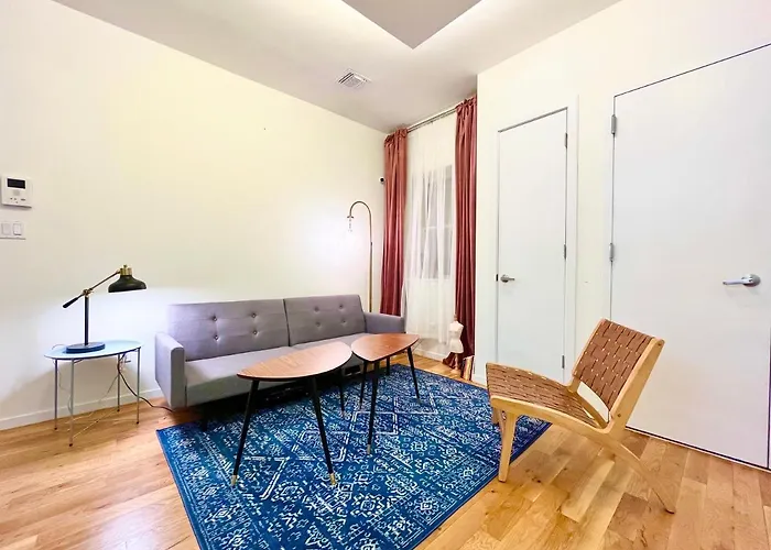 Nicestay Bed & Breakfast
