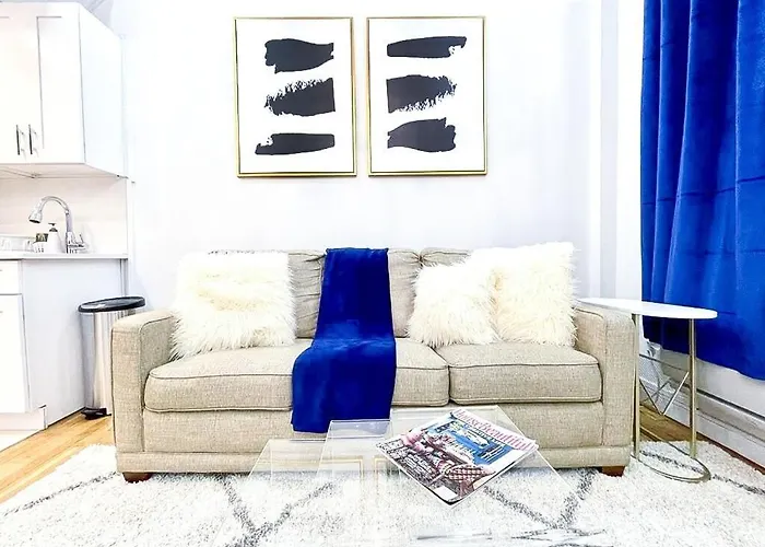 62-2B Renovated 1Br Located In Prime Upper East Side