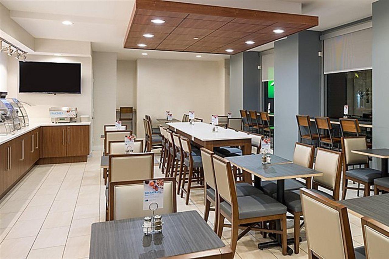 Hotel Holiday Express City Chelsea By Ihg