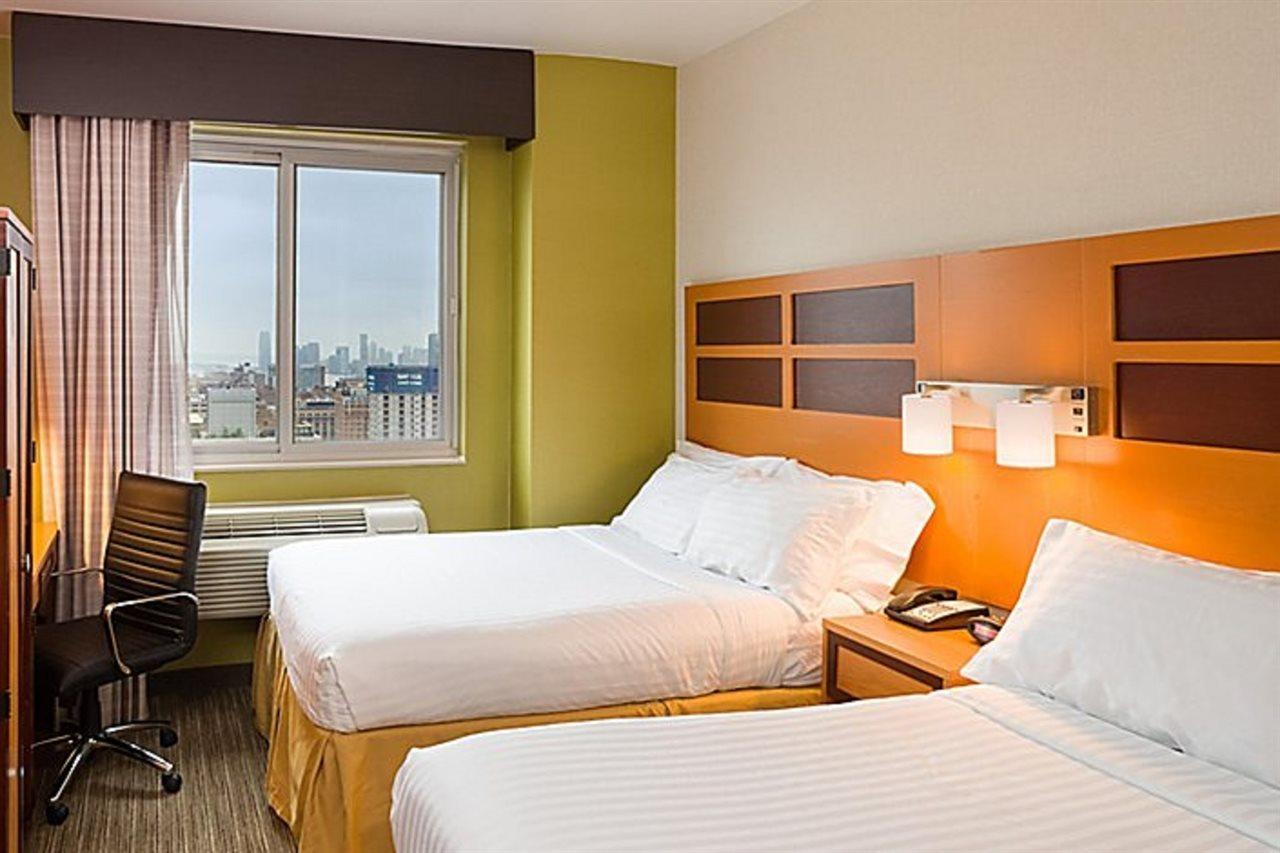 Holiday Express - Times Square By Ihg 3*