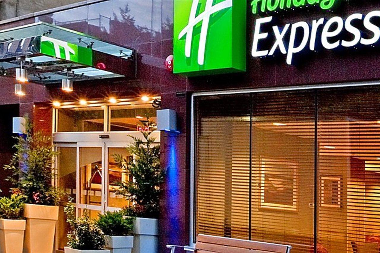 Hotel Holiday Express - Times Square By Ihg 3*