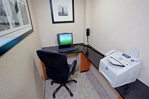 Holiday Express Brooklyn, An Ihg New York