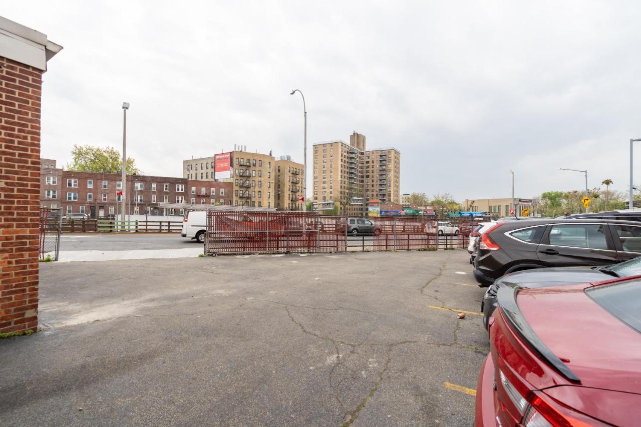 Hotel Ninety Five Near Parkchester Hotel 4*