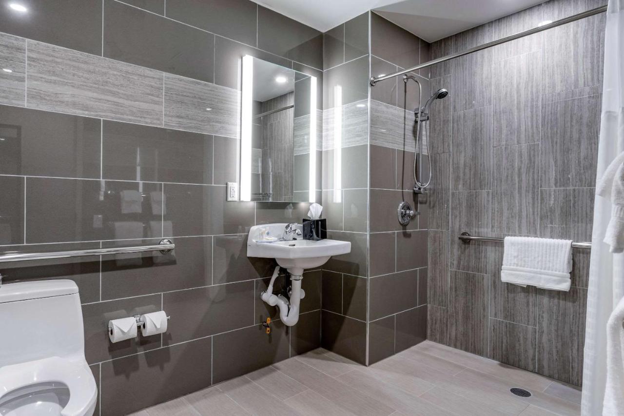 Comfort Jfk Airport 3*