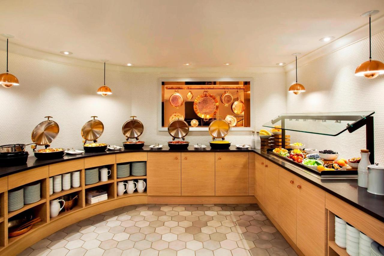 The Westin At Times Square Hotel 5*
