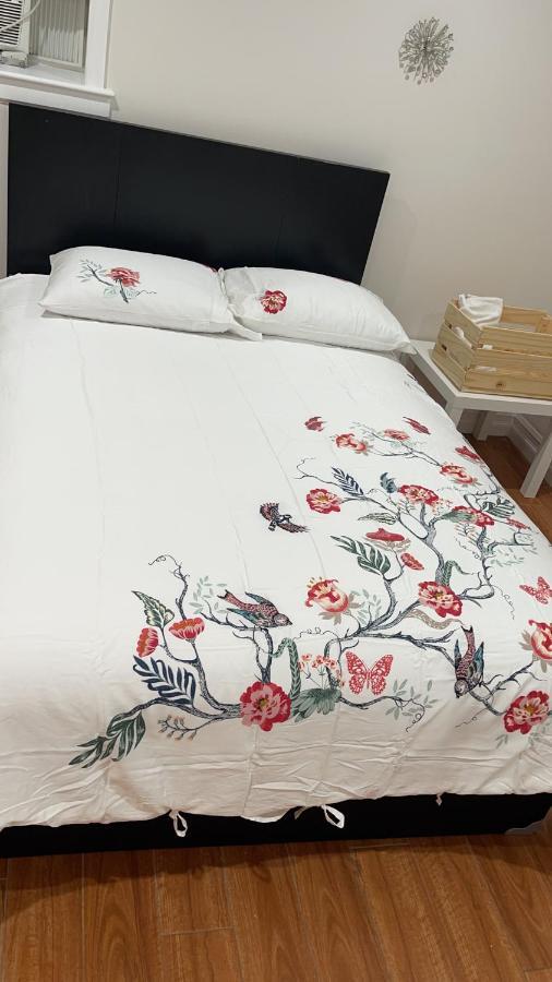 Lovely And Comfort 10 Min Lga,20 Min Manhattan New York