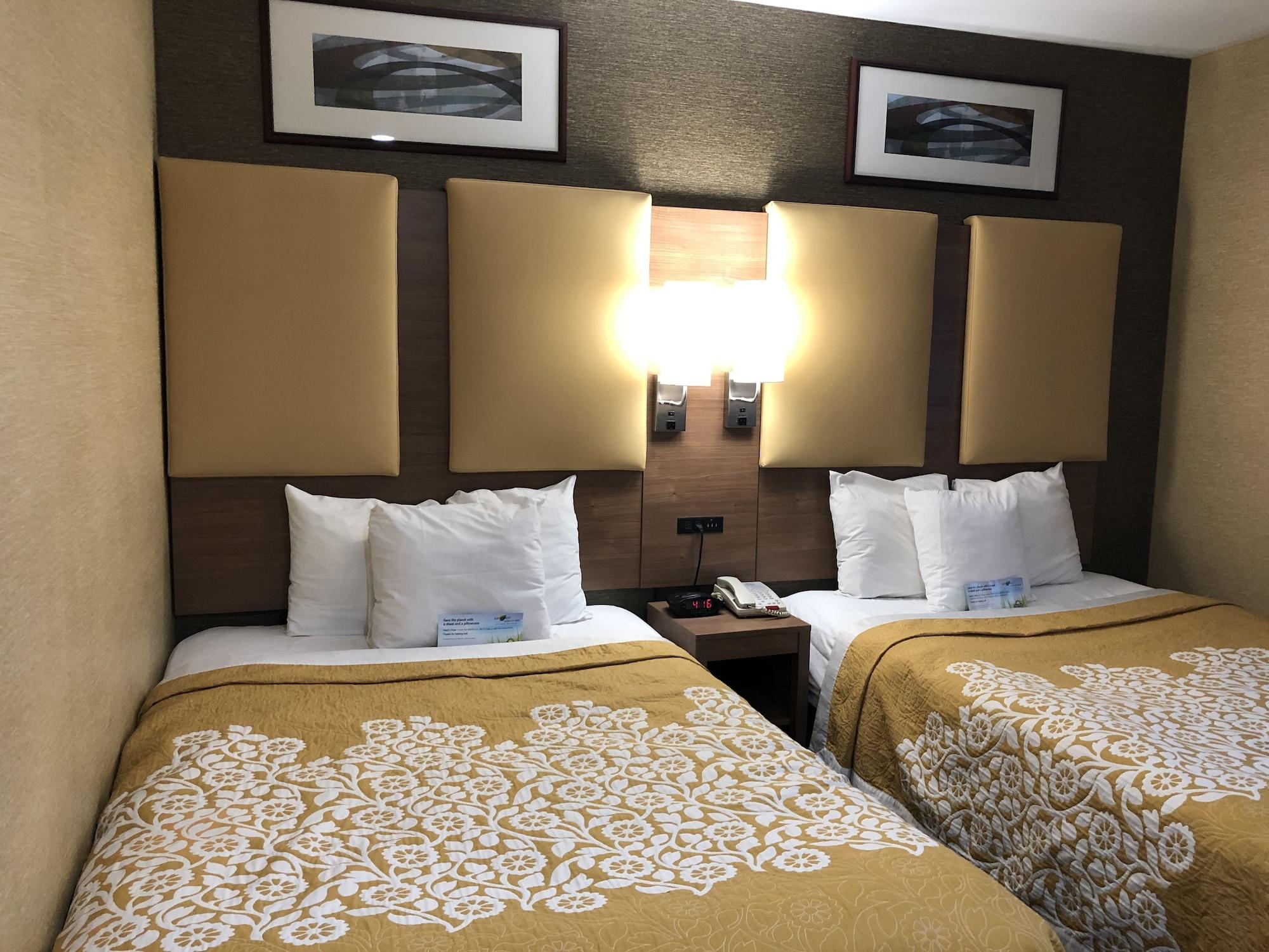 Days By Wyndham Brooklyn 2*